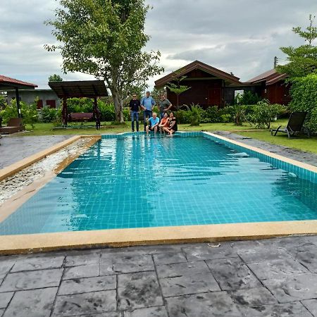 Relax Garden House Hotel เชียงใหม่ ภายนอก รูปภาพ