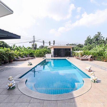 Relax Garden House Hotel เชียงใหม่ ภายนอก รูปภาพ