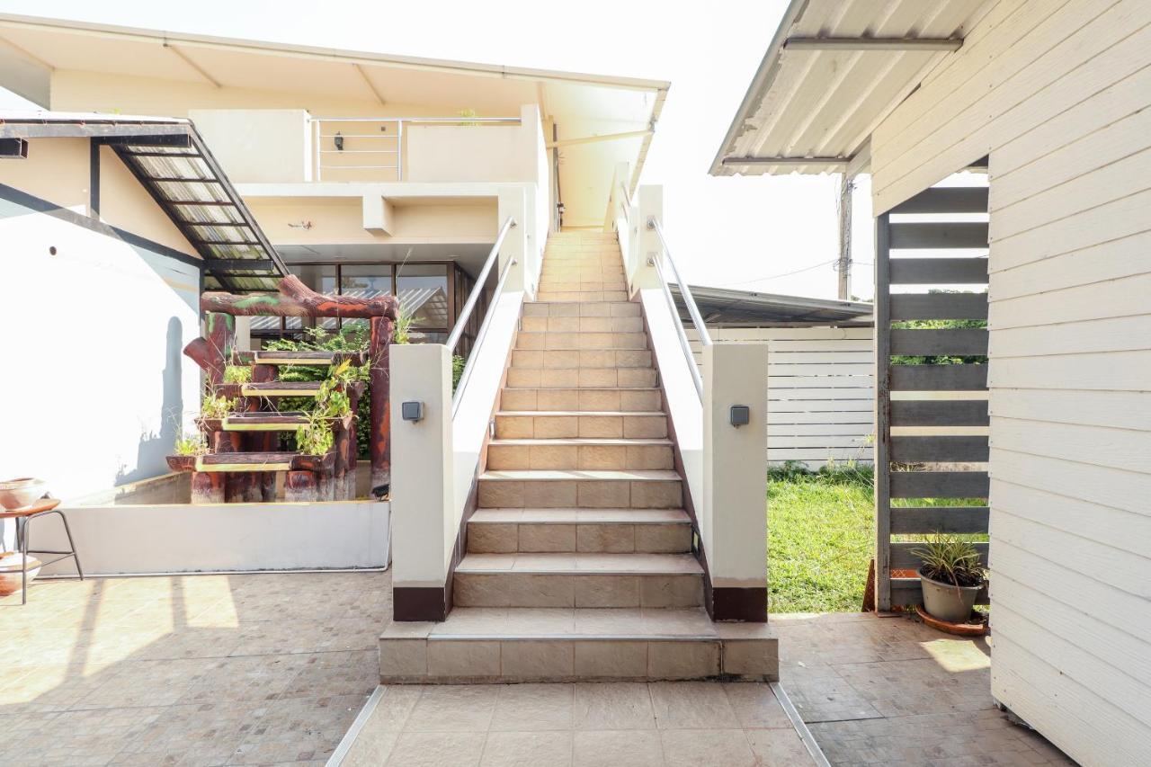 Relax Garden House Hotel เชียงใหม่ ภายนอก รูปภาพ